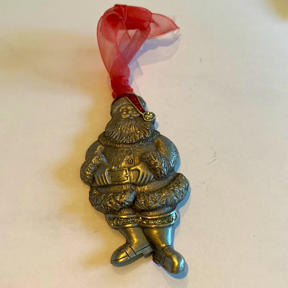 Gloria Duchin Santa Claus Pewter Christmas Ornamenr with sparkles 2 1/2”